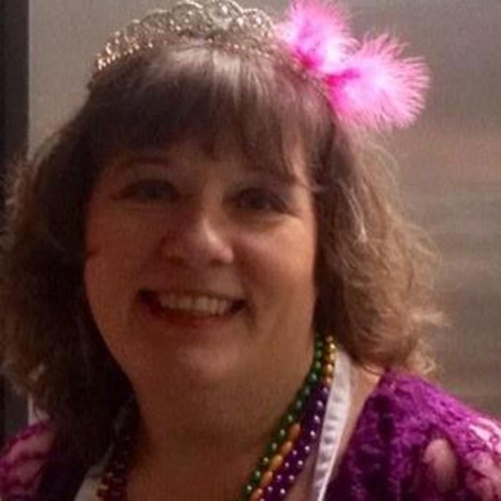 Meet your Posher, Suzanne